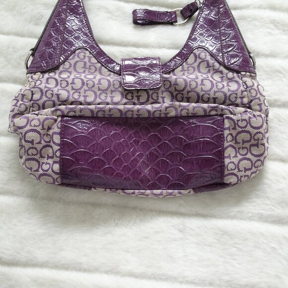 Women's Guess Purple Handbag - Picture 5 of 9